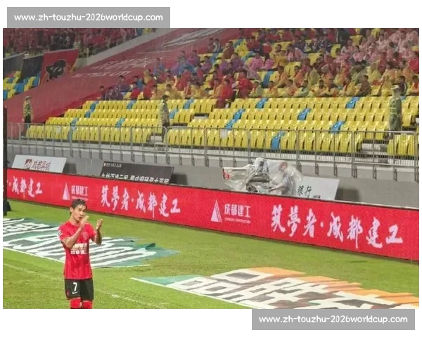 杨明洋四黄停赛缺席新鹏城战 成都蓉城中场重组迎考验